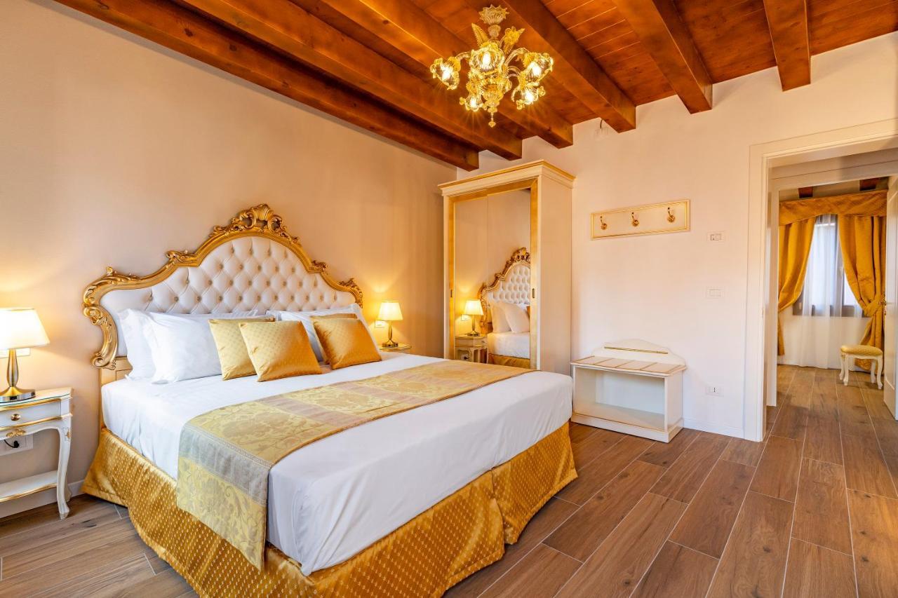 Laguna D'Oro Luxury Apartments Veneţia Exterior foto